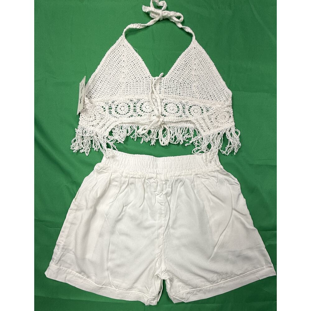 NWT AZ white 2-piece crochet fringe halter bralette top and shorts set cotton S?